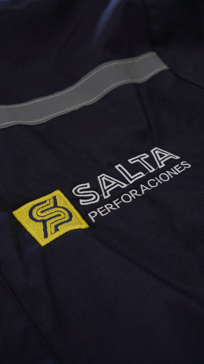 HACIENDO REALIDAD<br />
GRANDES PROYECTOS